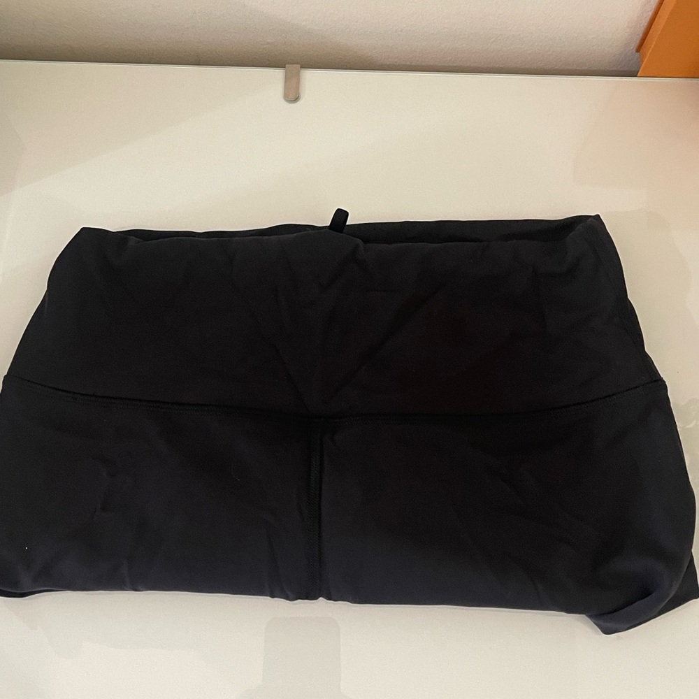 Lululemon leggings - Picture 6 of 7